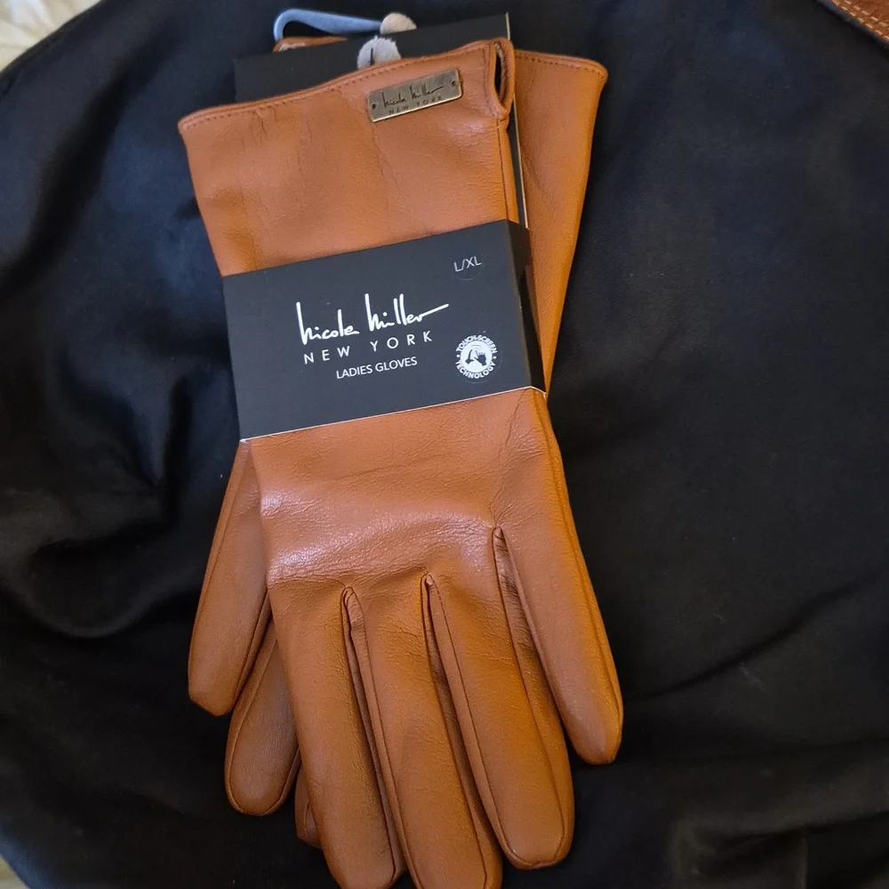 Nicole Miller Cognac Soft vegan leather womens gloves Sz S/M NWT